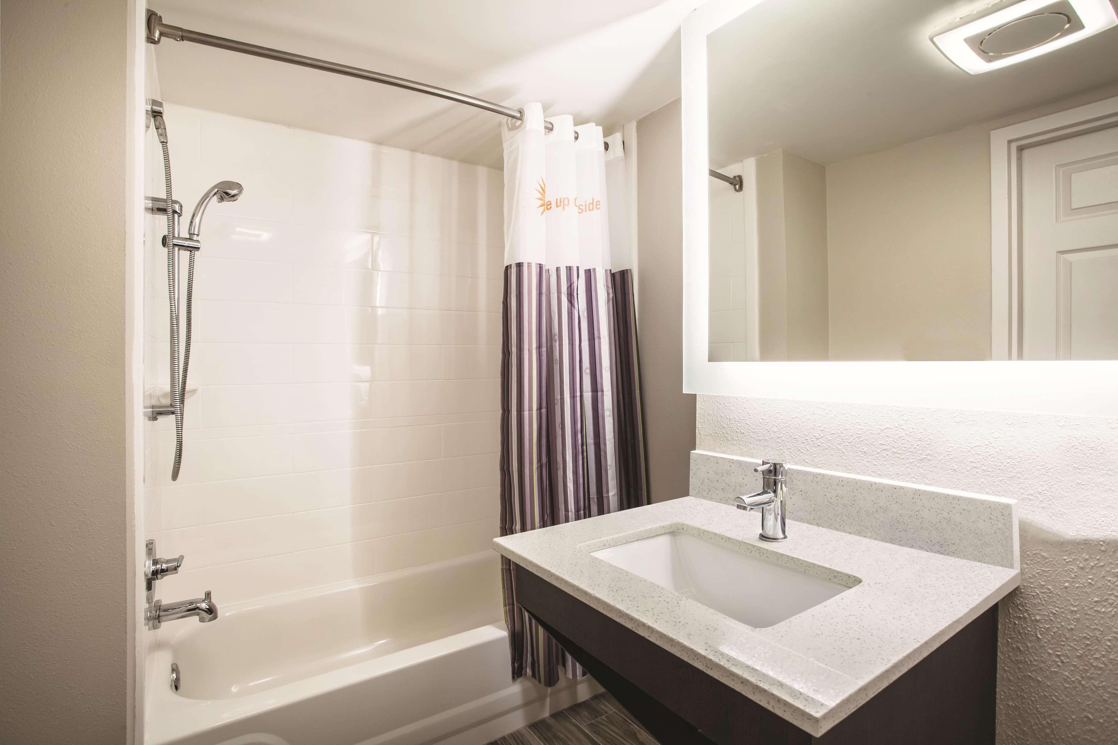 La Quinta By Wyndham Clearwater South Hotel Ngoại thất bức ảnh