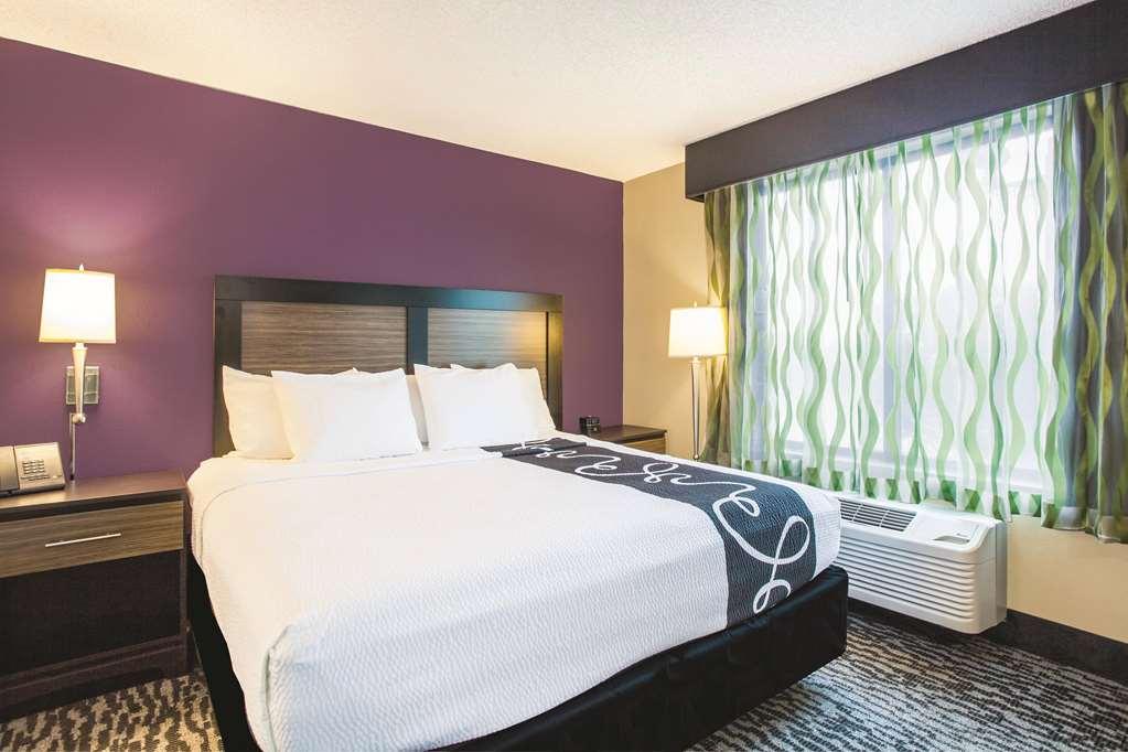 La Quinta By Wyndham Clearwater South Hotel Phòng bức ảnh